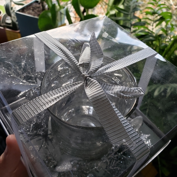 Christmas Candle Holder (Unopened in Box) - Picture 6 of 7